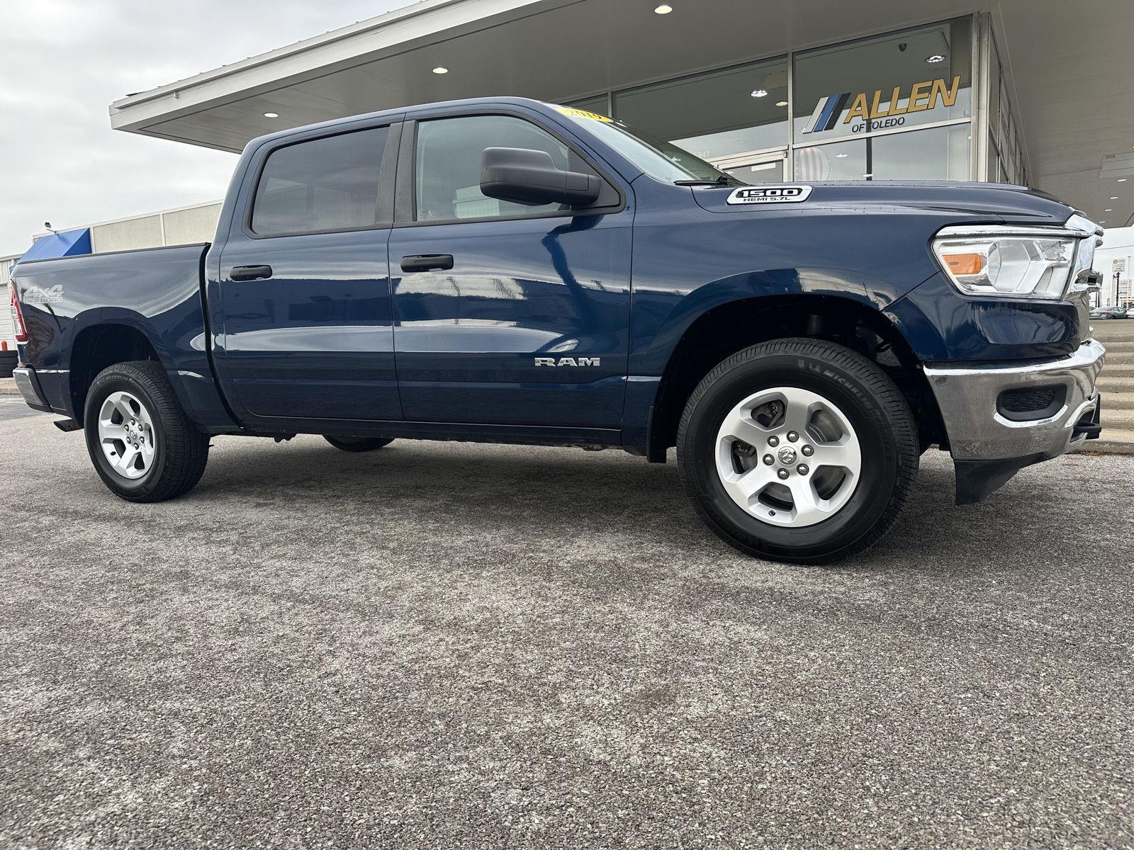 Patriot Blue Pearl 2019 RAM 1500 Pickup Truck Four-Wheel Drive 8-Speed Automatic