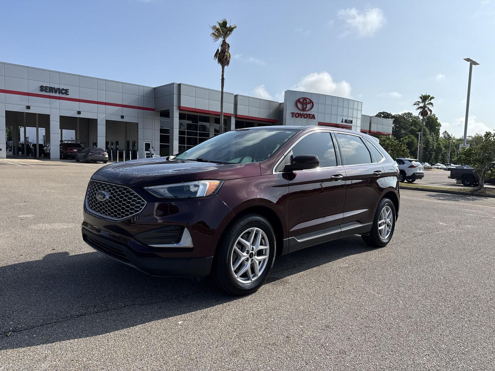 Red (Burgundy Velvet Metallic Tinted Clearcoat) 2023 Ford Edge SEL AWD SUV / Crossover All-Wheel Drive 8-Speed Automatic