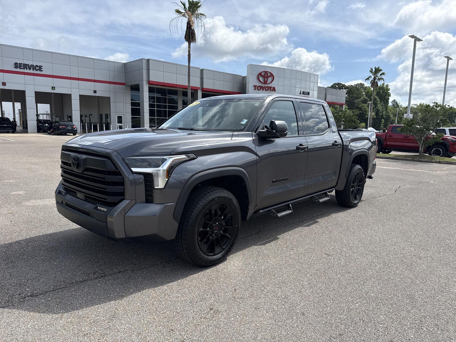 2023 Toyota Tundra SR5 CrewMax Cab 4WD