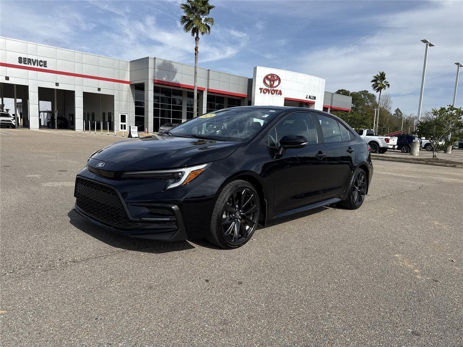 2025 Toyota Corolla SE FWD