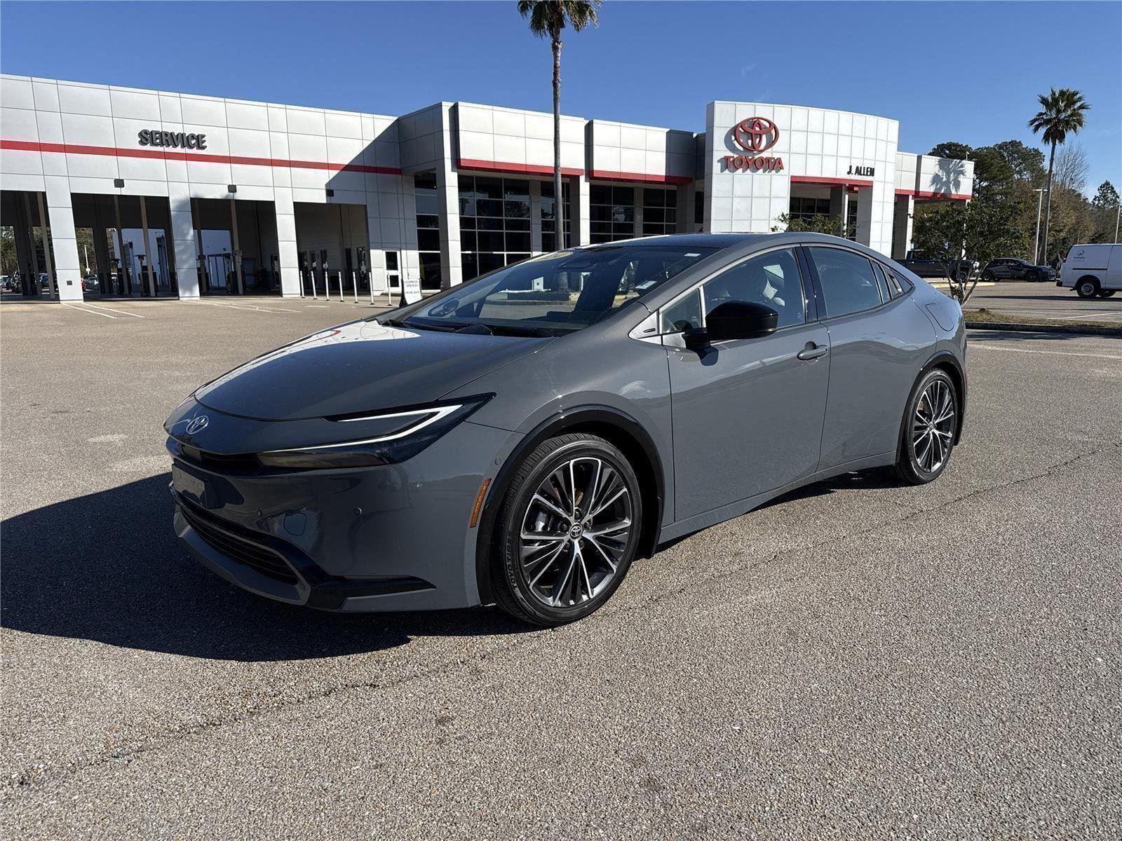 2024 Toyota Prius Limited FWD