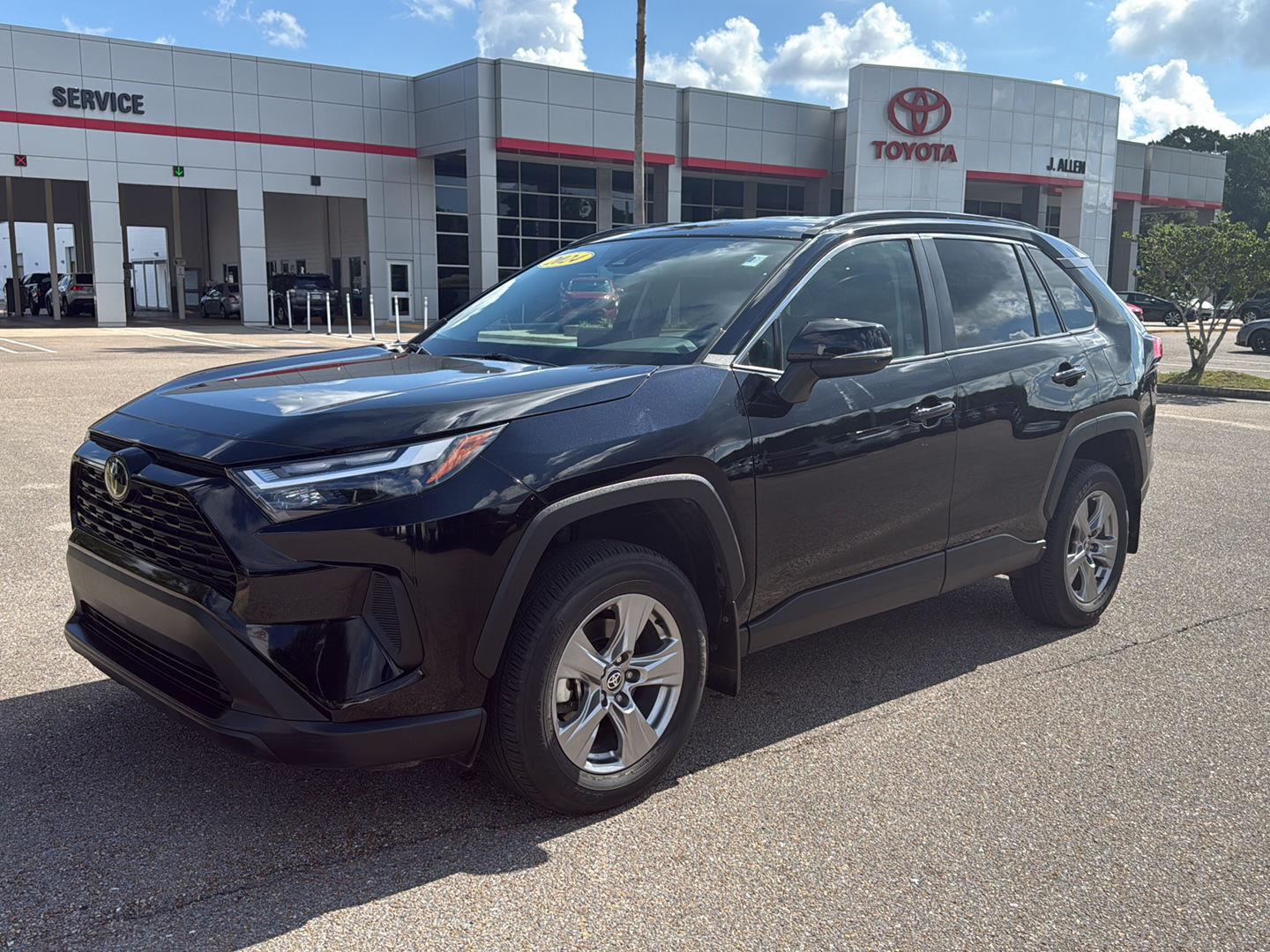 Midnight Black Metallic 2024 Toyota RAV4 SUV / Crossover Front-Wheel Drive 8-Speed Automatic