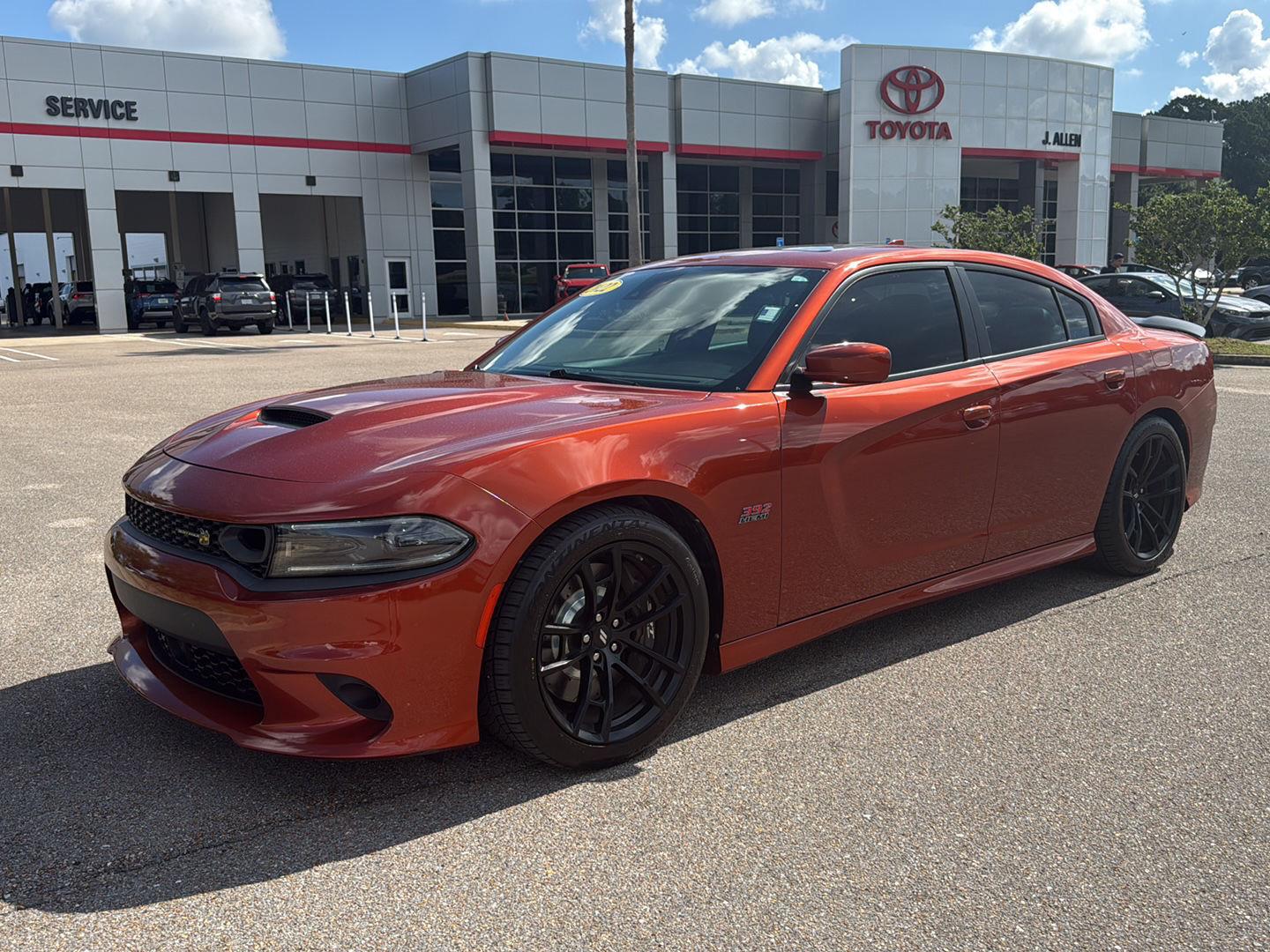 Sinamon Stick 2022 Dodge Charger Sedan Rear-Wheel Drive 8-Speed Automatic