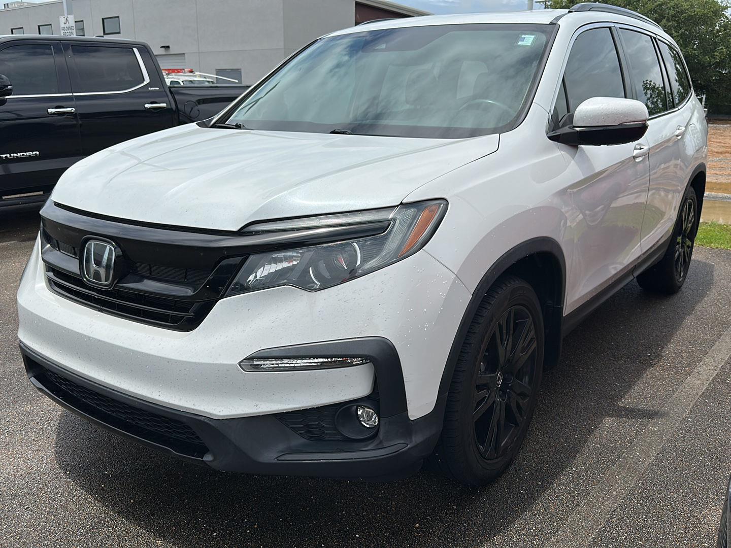 Platinum White Pearl 2021 Honda Pilot SUV / Crossover Front-Wheel Drive 9-Speed Automatic