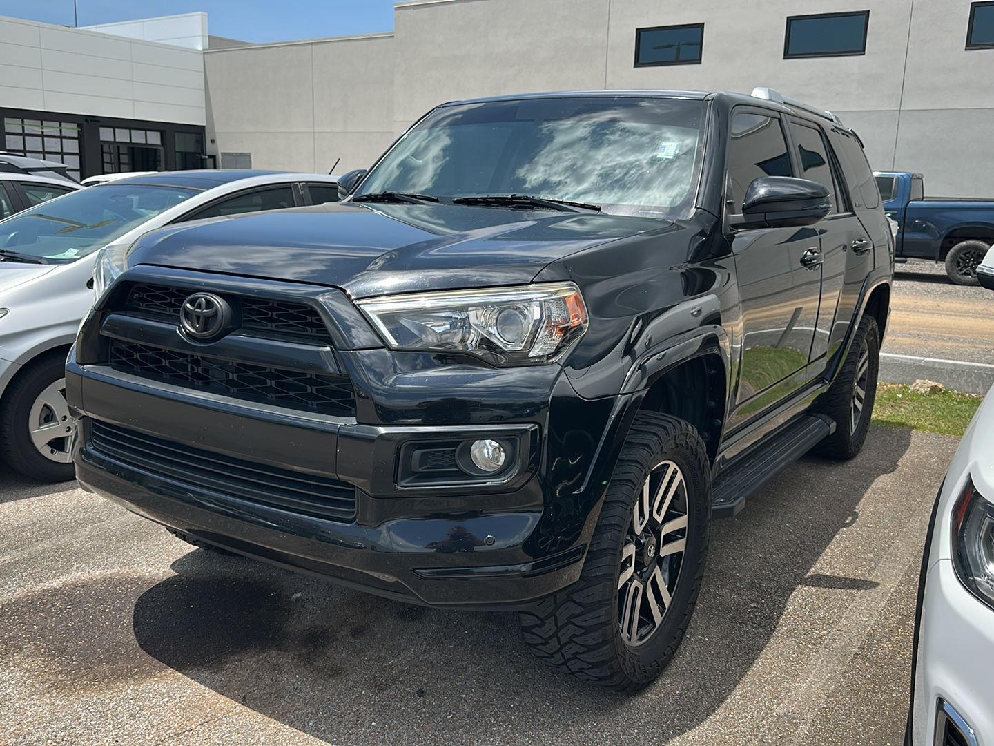 Midnight Black Metallic 2016 Toyota 4Runner SUV / Crossover 4X2 5-Speed Automatic