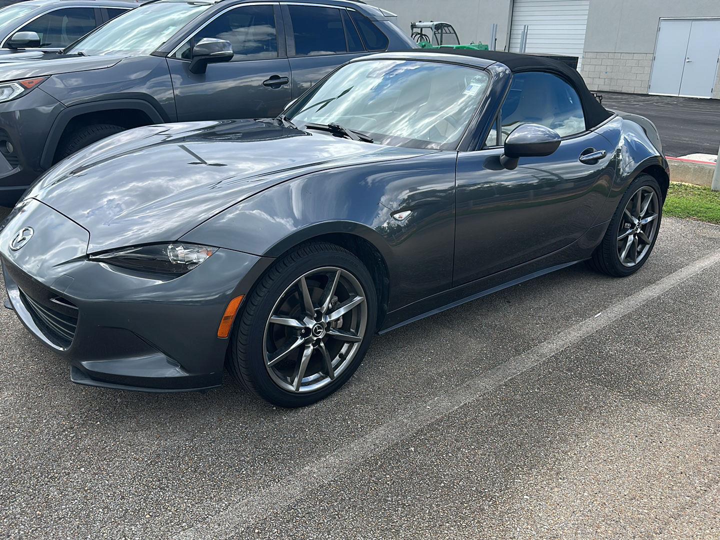 Meteor Gray Mica 2016 Mazda MX-5 Miata Convertible Rear-Wheel Drive Automatic