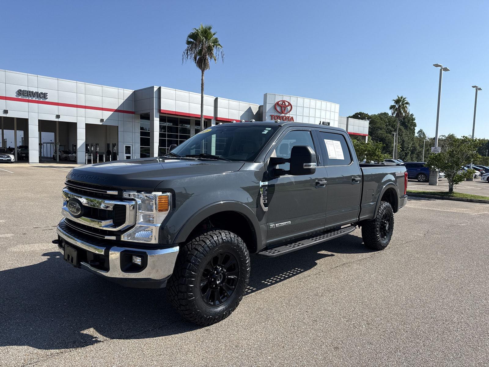  2021 Ford F-350 Super Duty XLT Crew Cab 4WD   