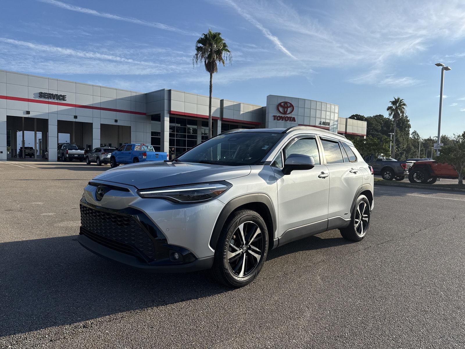 2023 Toyota Corolla Cross Hybrid XSE AWD