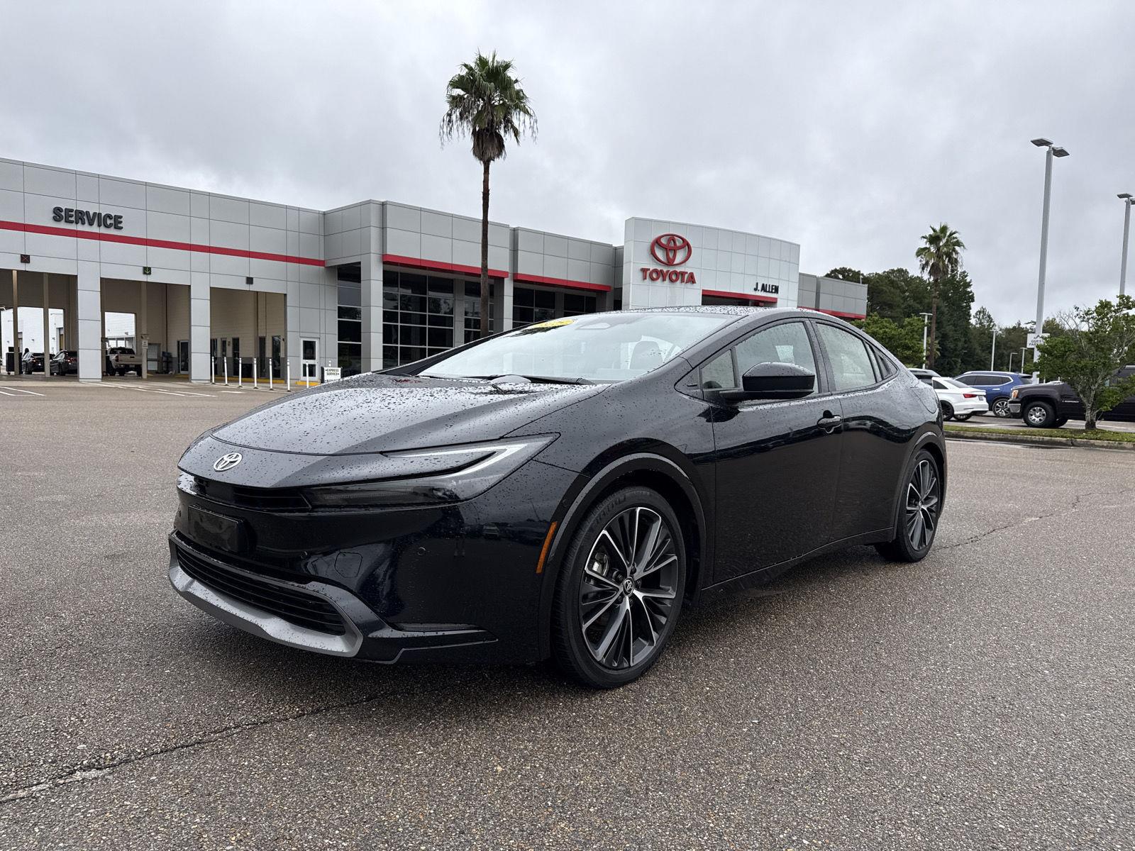 2025 Toyota Prius Limited FWD
