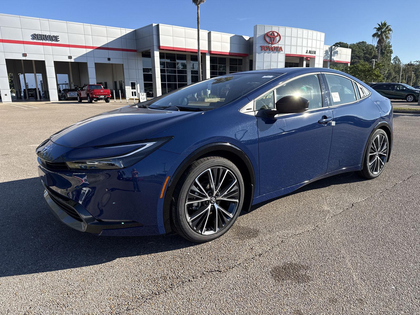 Reservoir Blue 2027 Toyota Prius Hatchback Front-Wheel Drive Continuously Variable Transmission