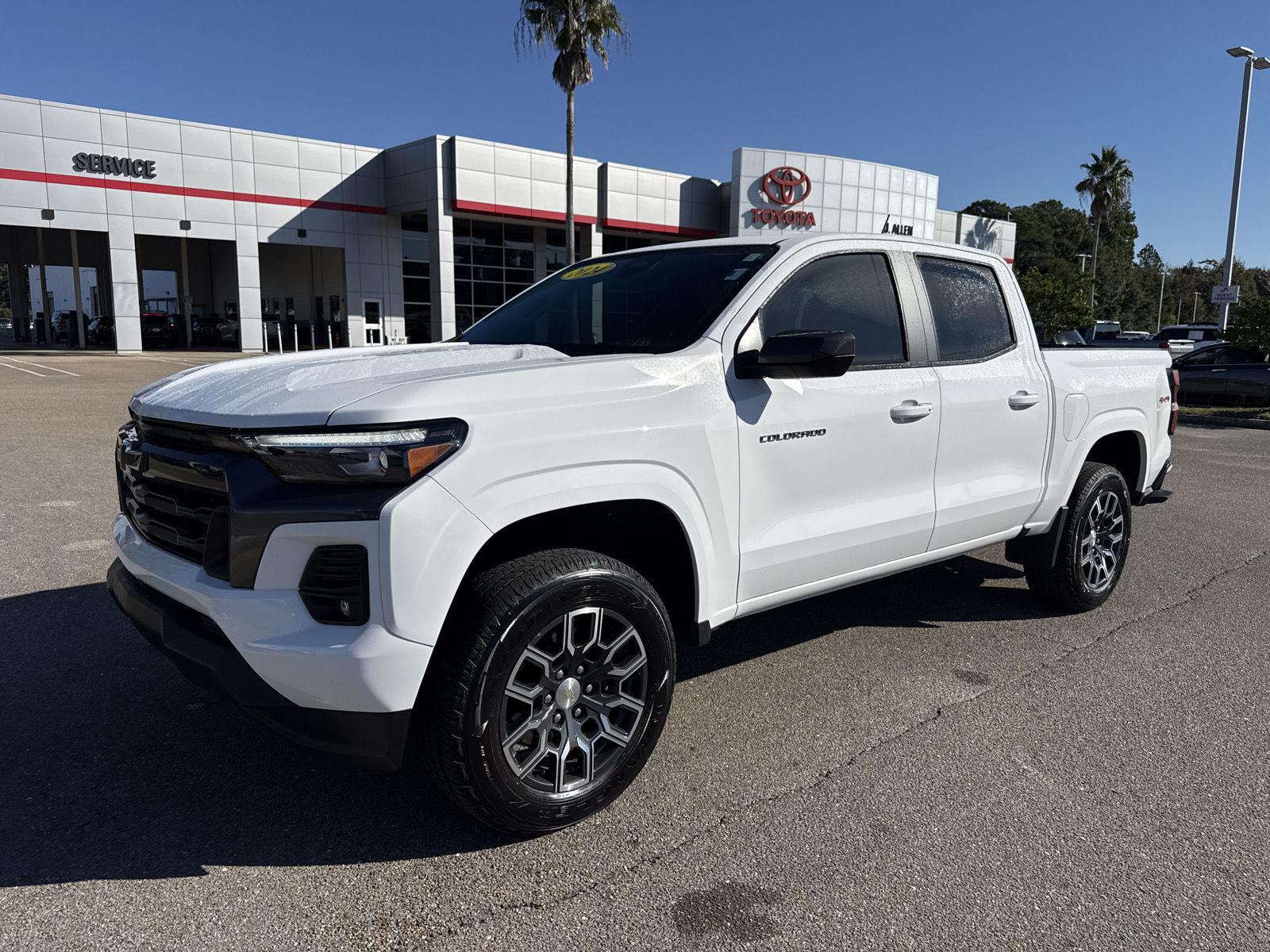 2024 Chevrolet Colorado LT Crew Cab 4WD