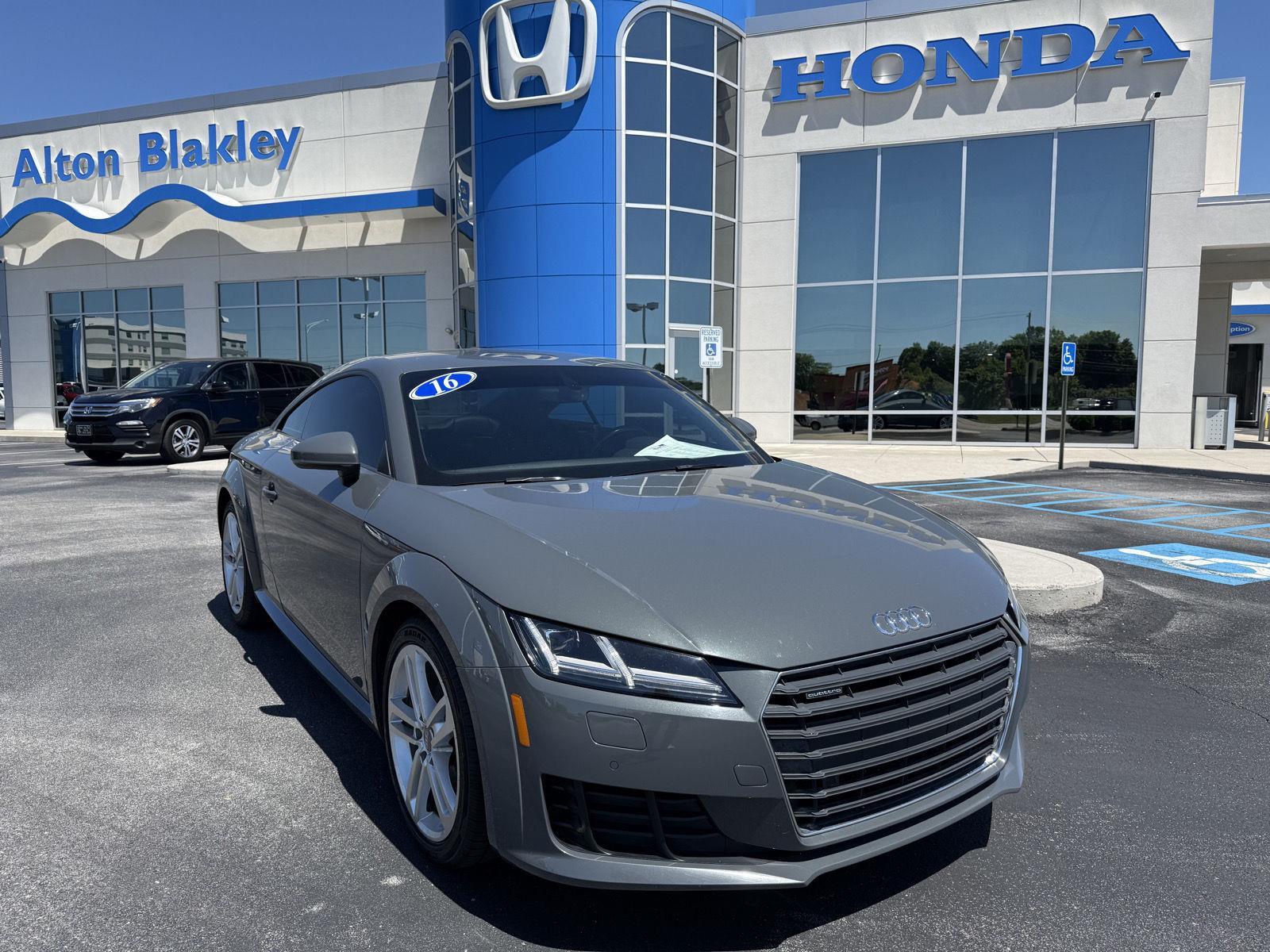 2016 Audi TT 2.0T quattro Coupe AWD