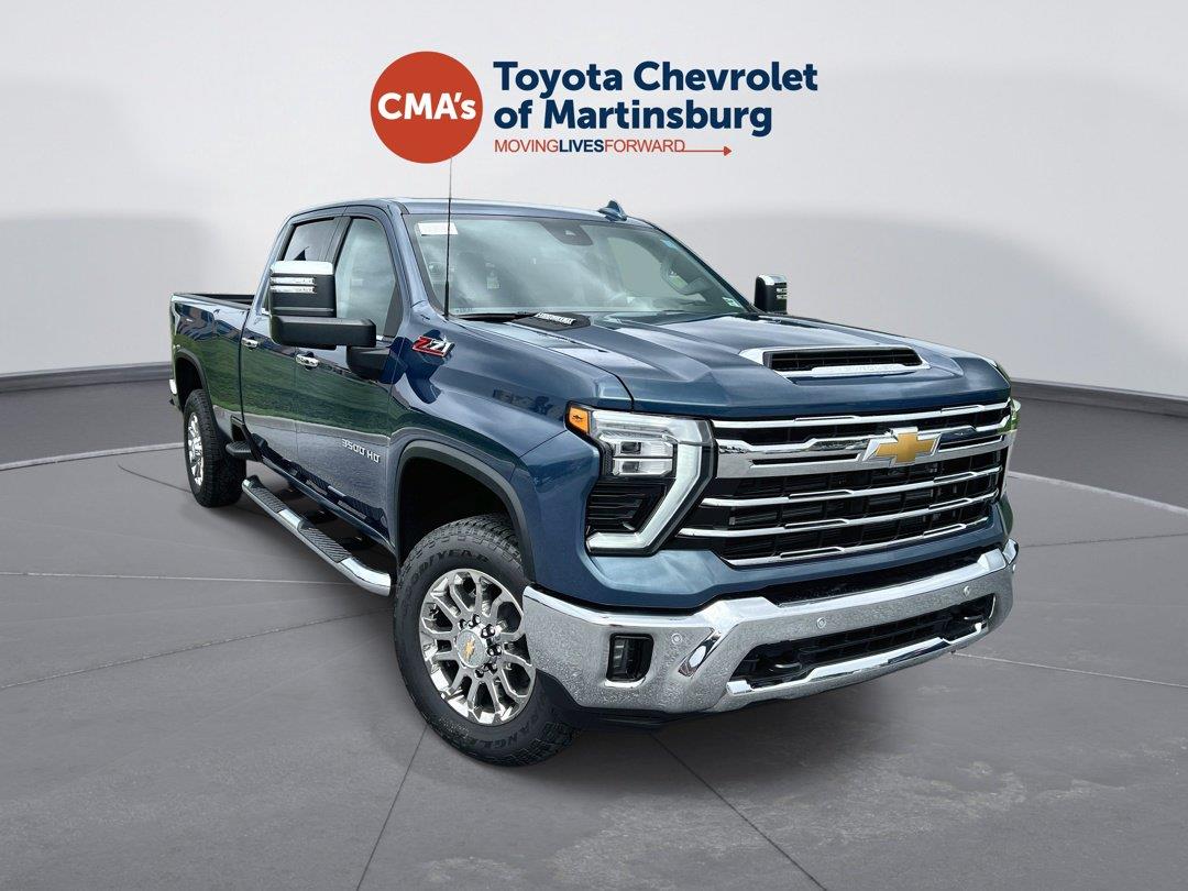 Lakeshore Blue Metallic 2026 Chevrolet Silverado 3500HD Pickup Truck Four-Wheel Drive Automatic