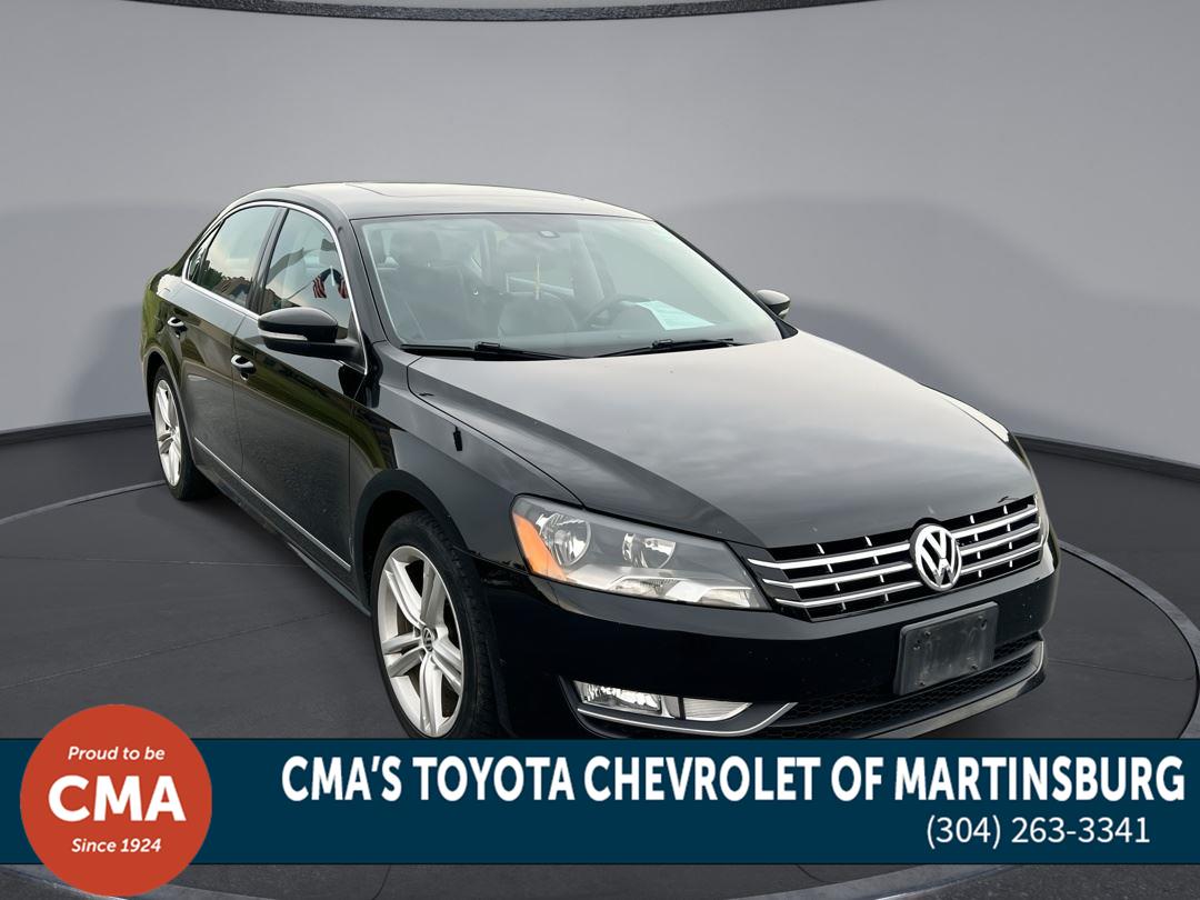 Black 2014 Volkswagen Passat 1.8T SEL Premium Sedan Front-Wheel Drive Automatic