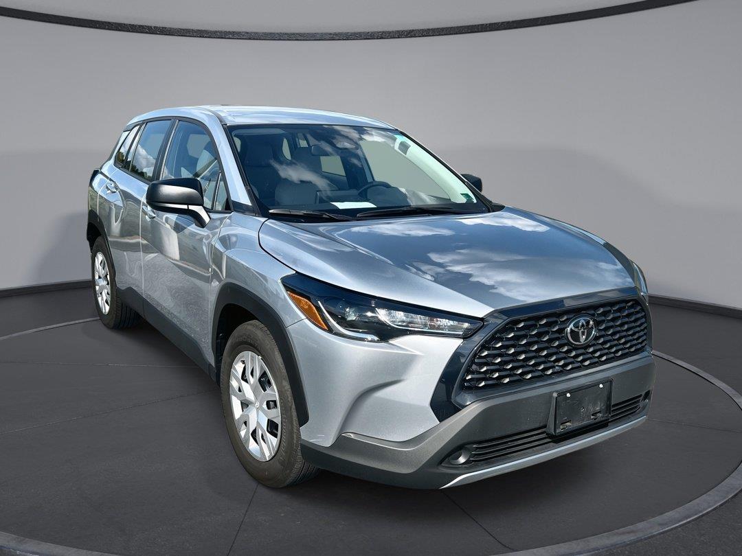 Sonic Silver 2025 Toyota Corolla Cross SUV / Crossover Front-Wheel Drive Continuously Variable Transmission