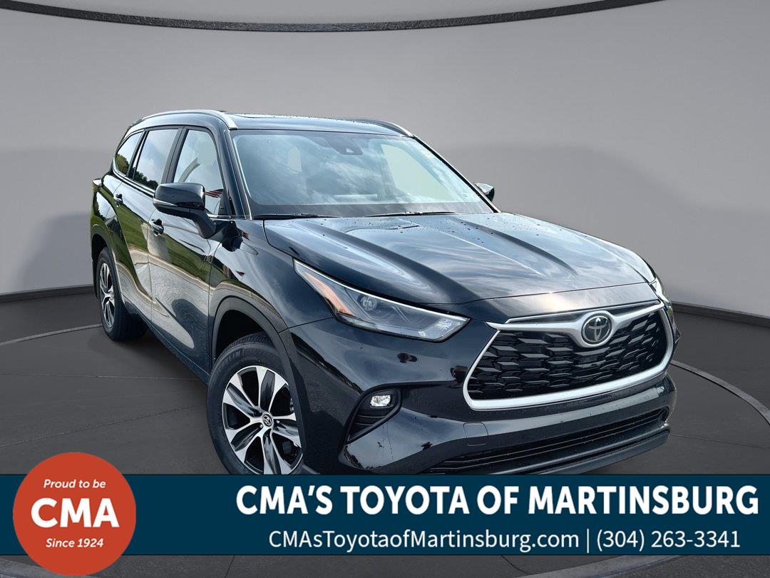 Midnight Black Metallic 2026 Toyota Highlander SUV / Crossover All-Wheel Drive 8-Speed Automatic