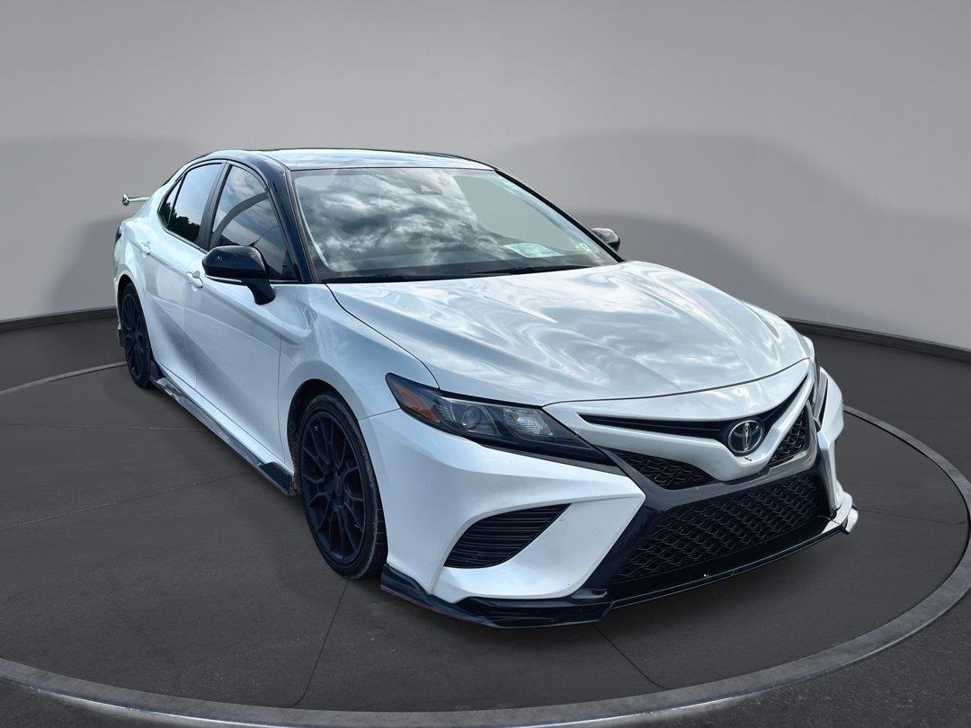 Wind Chill Pearl w/Midnight Black Metallic Roof 2023 Toyota Camry Sedan  8-Speed Automatic