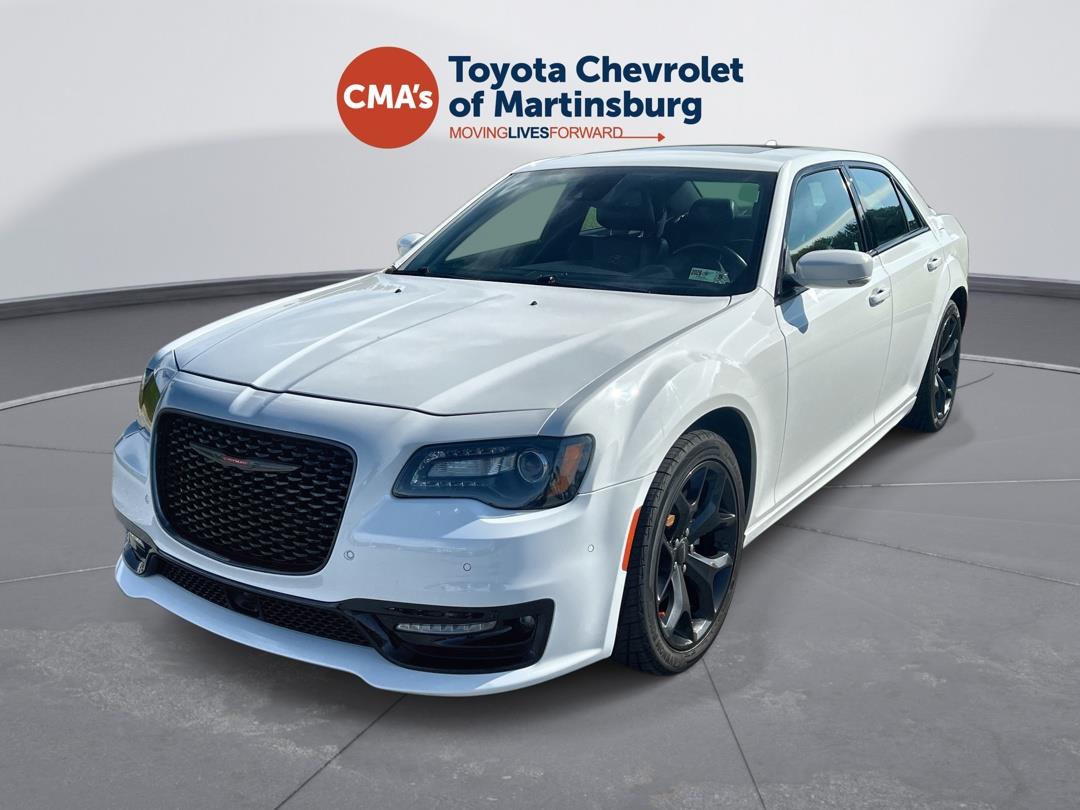 Bright White Clearcoat 2022 Chrysler 300 Sedan Rear-Wheel Drive 8-Speed Automatic