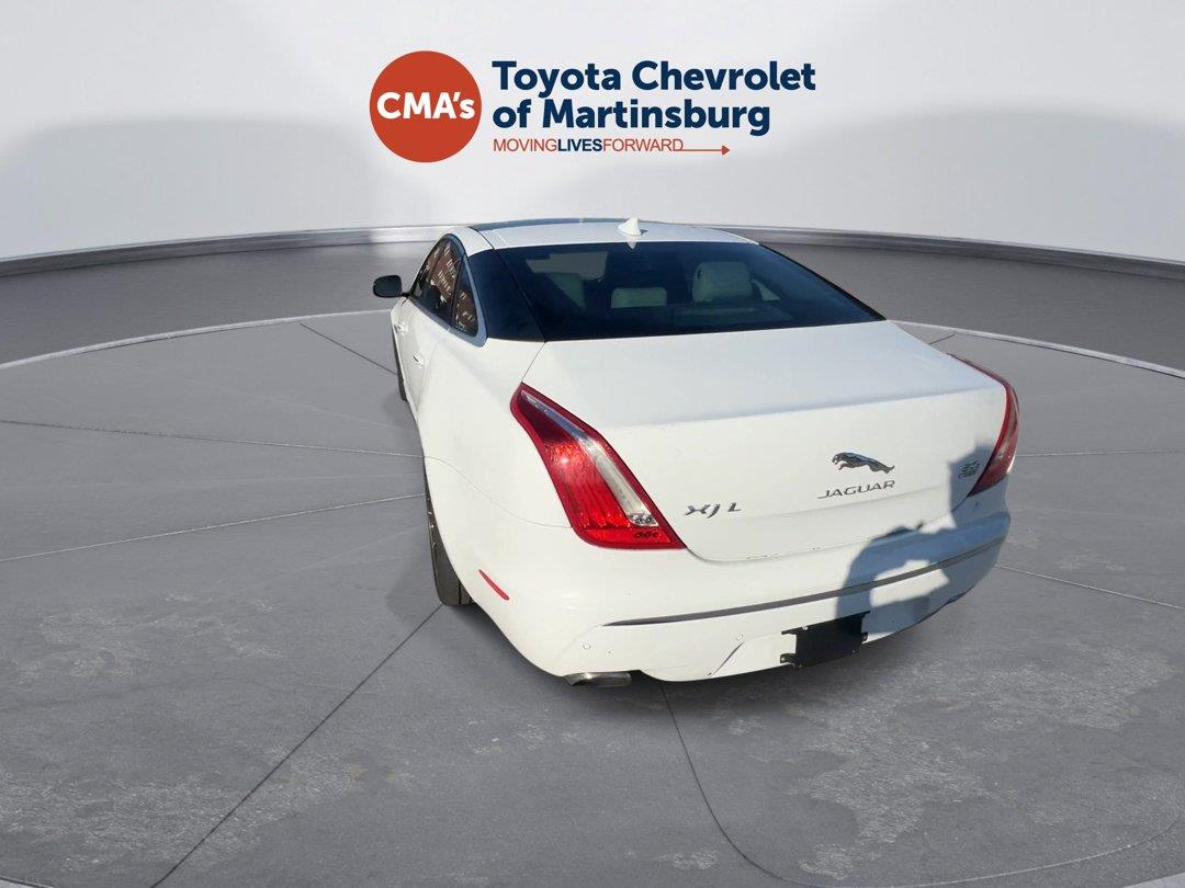 Used 2014 WHITE JAGUAR PORT image 4