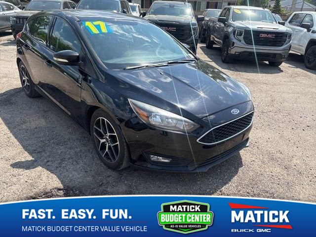 Shadow Black 2017 Ford Focus Hatchback Front-Wheel Drive 6-Speed Automatic