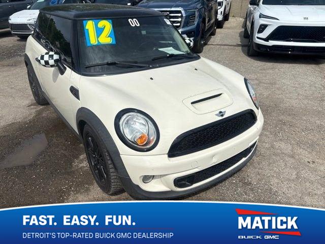 2012 MINI Cooper S