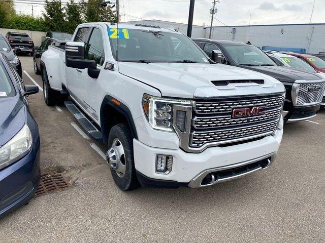 2021 GMC Sierra 3500HD Denali Crew Cab 4WD