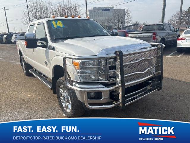 White Platinum Metallic Tri-Coat 2014 Ford F-250 Super Duty Pickup Truck Four-Wheel Drive 6-Speed Automatic