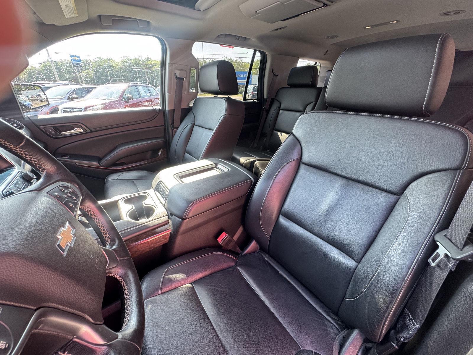 2016 Chevrolet Tahoe LT photo 23