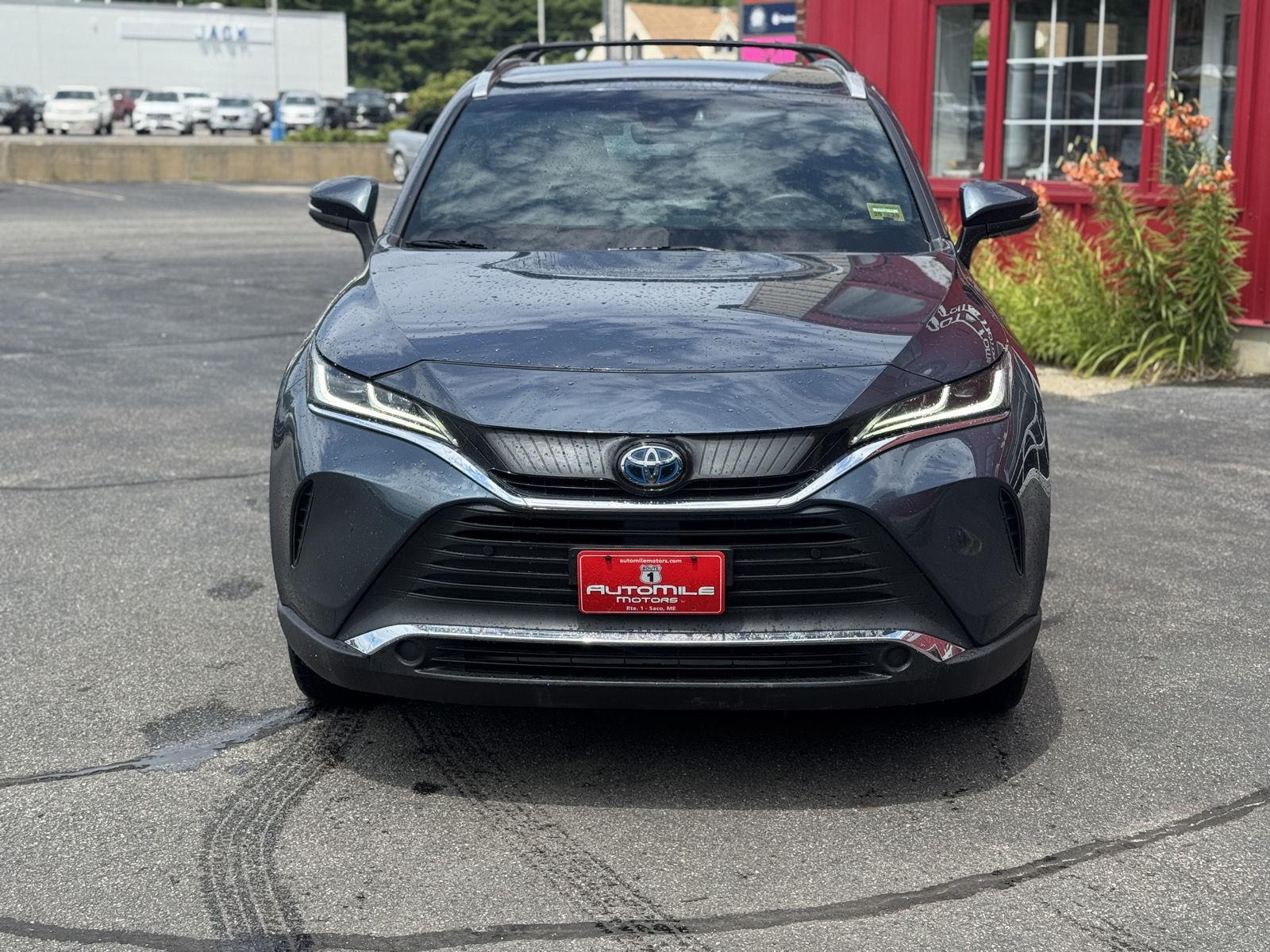 2021 Toyota Venza XLE's photo