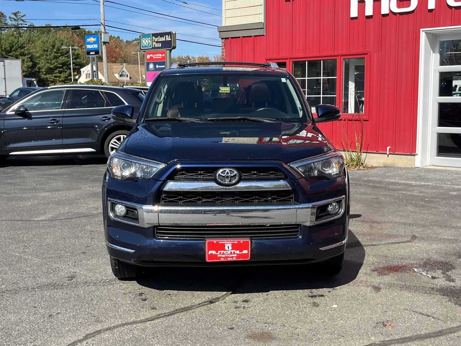 2015 Toyota 4Runner Limited photo 2