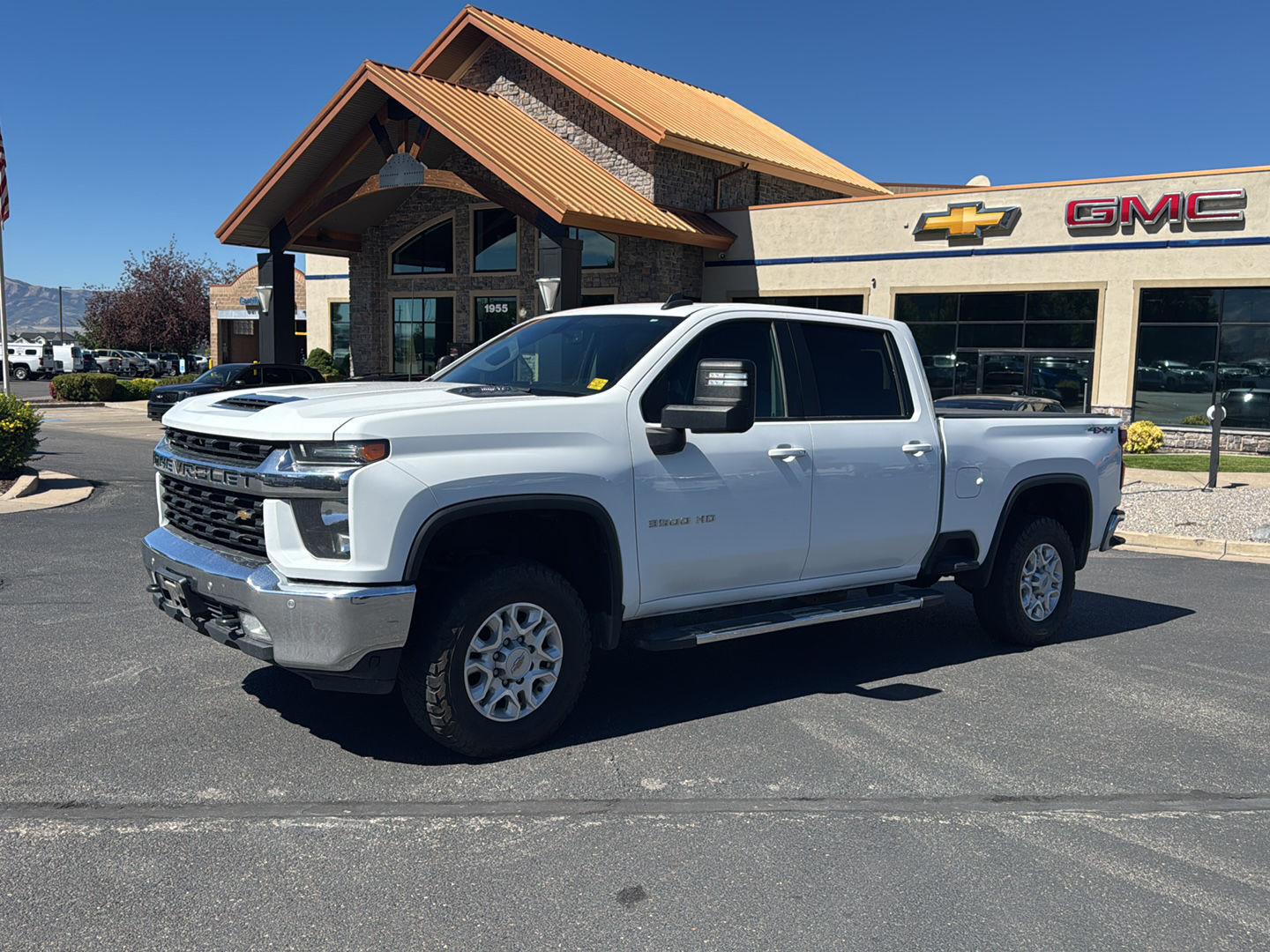 2022 Chevrolet Silverado 3500HD LT - Photo 9