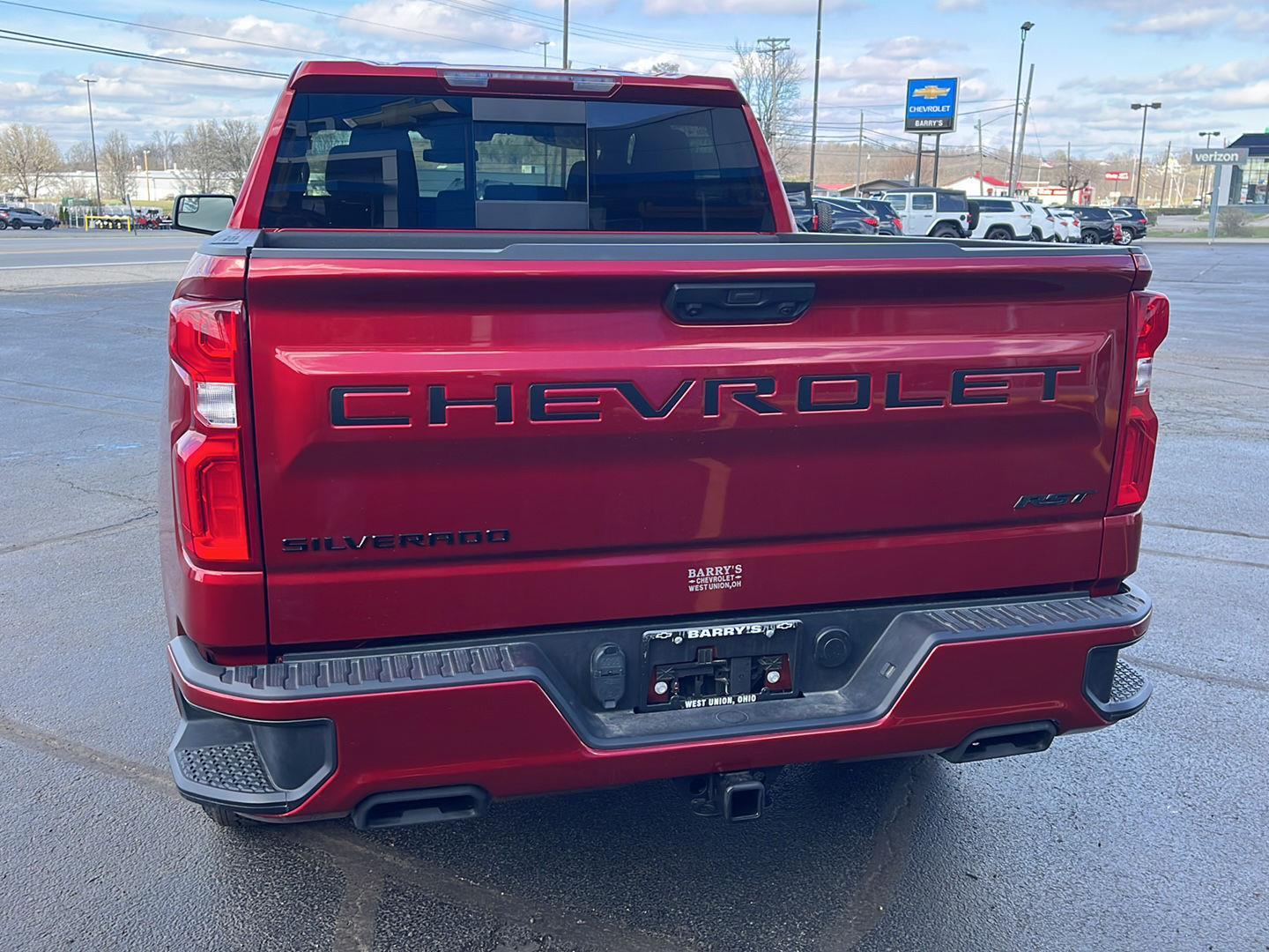 View vehicle photo 4