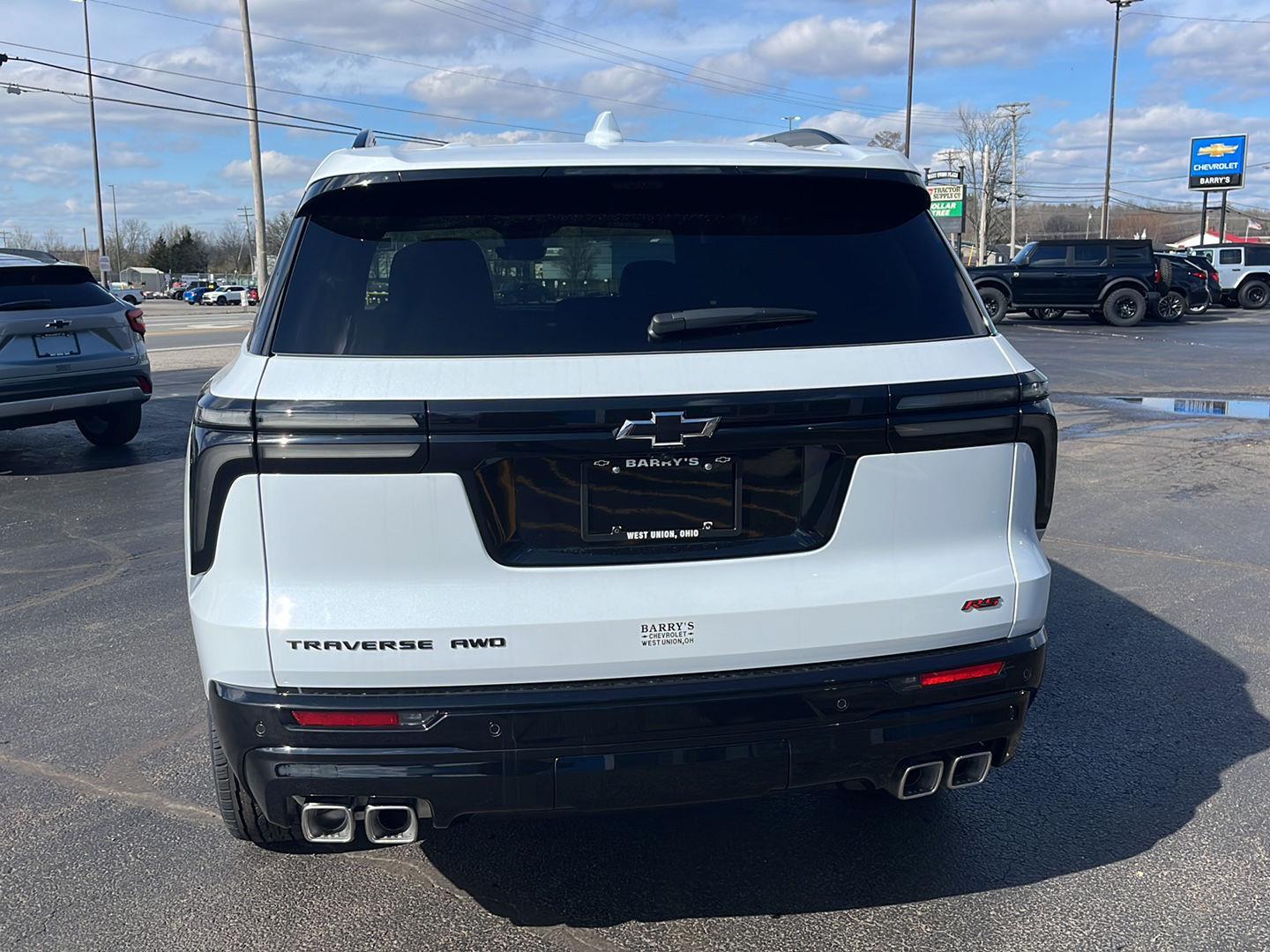 View vehicle photo 4