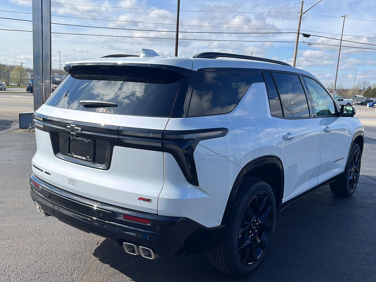 View vehicle photo 5