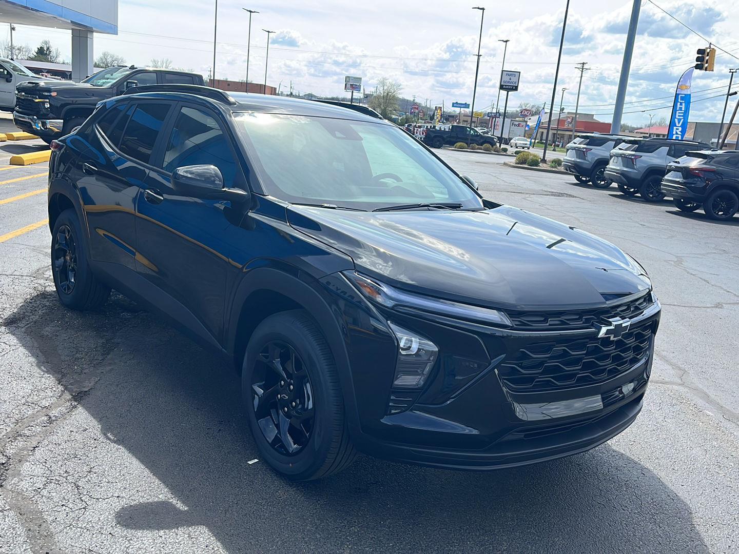 View vehicle photo 7