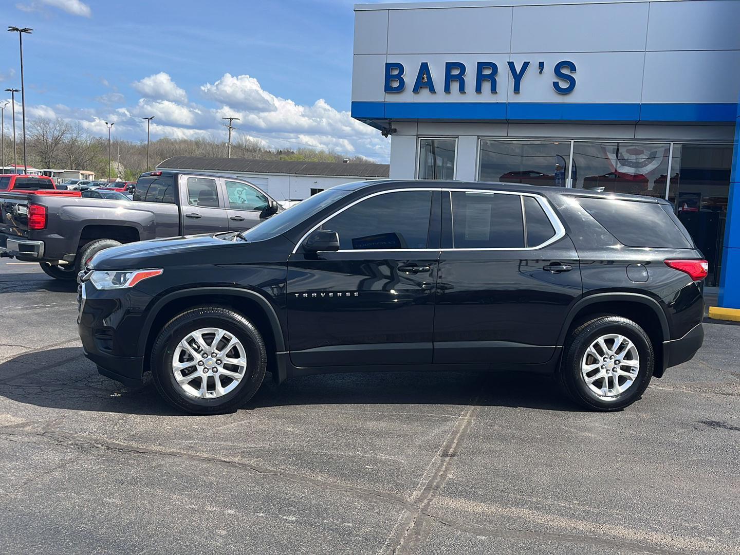 View vehicle photo 2