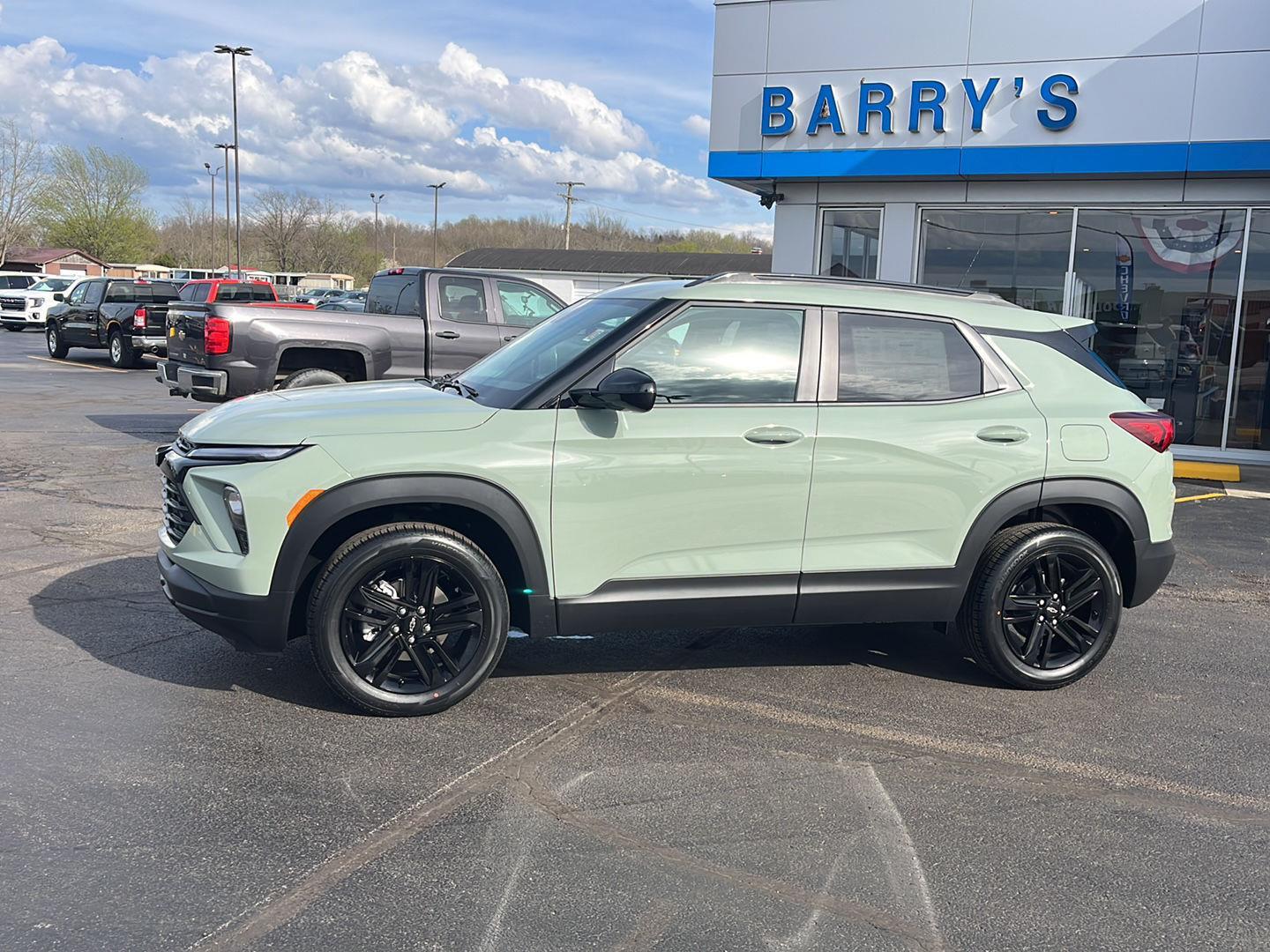 View vehicle photo 2