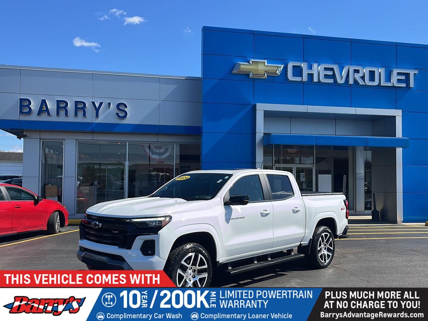 Summit White 2024 Chevrolet Colorado Z71 Crew Cab 4WD Pickup Truck Four-Wheel Drive 8-Speed Automatic