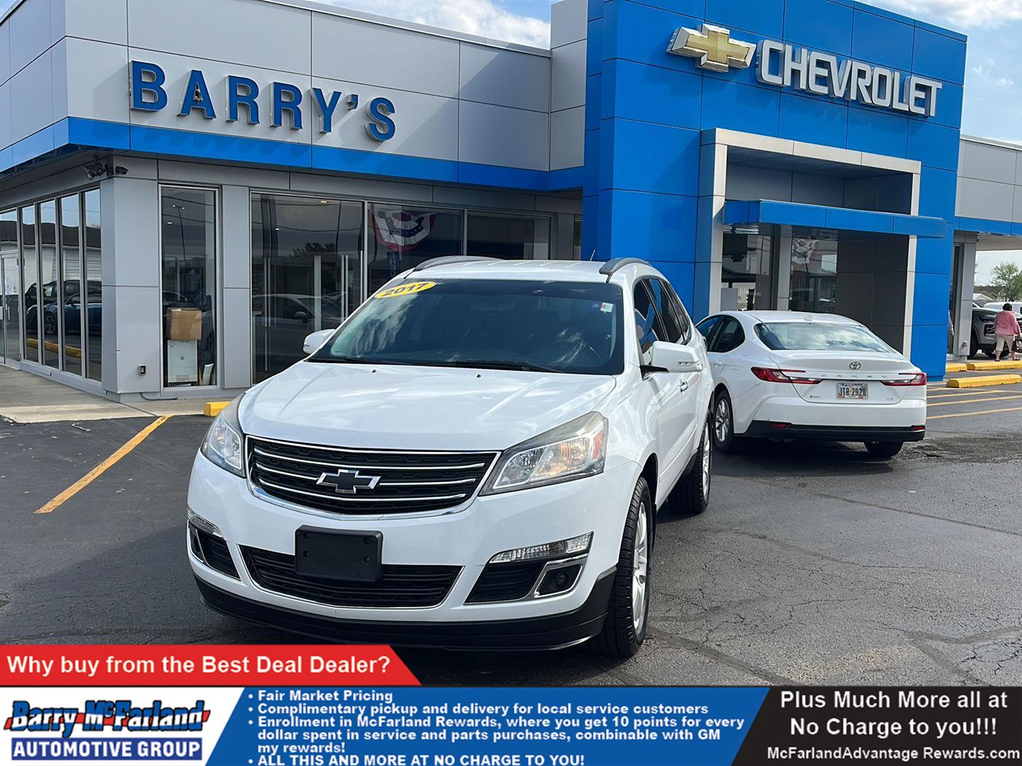 Summit White 2017 Chevrolet Traverse 1LT FWD SUV / Crossover Front-Wheel Drive 6-Speed Automatic