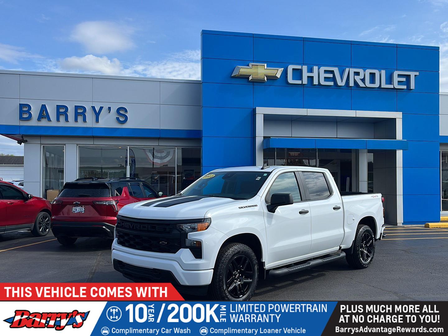Summit White 2023 Chevrolet Silverado 1500 Custom Crew Cab 4WD Pickup Truck Four-Wheel Drive 8-Speed Automatic