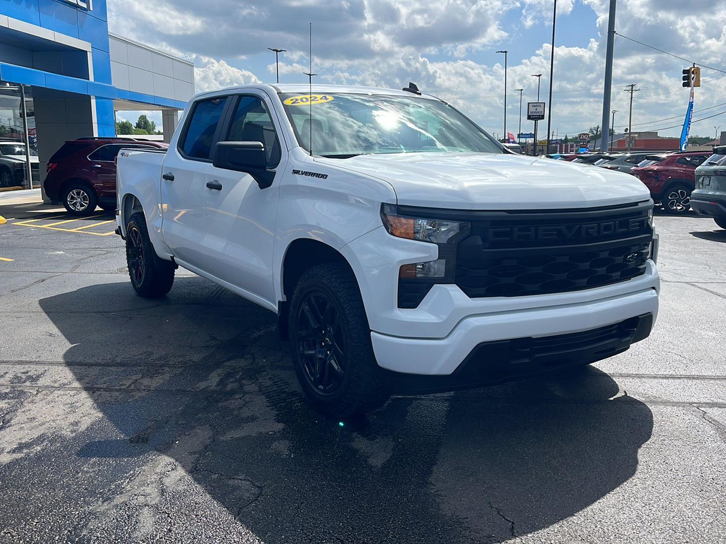 View vehicle photo 7