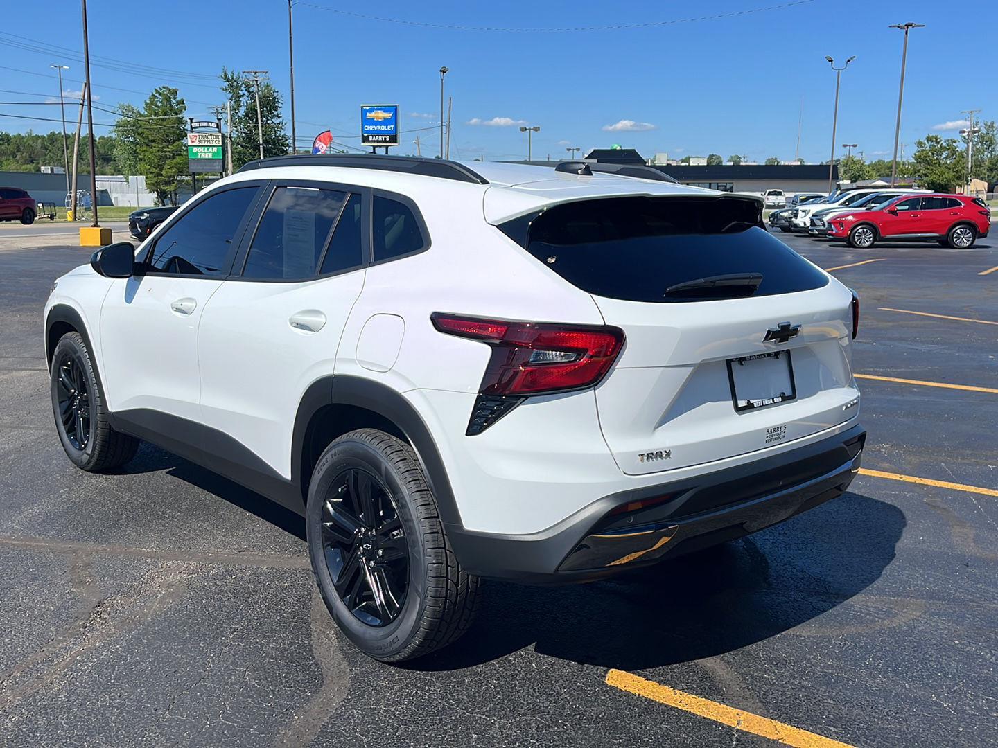 View vehicle photo 3