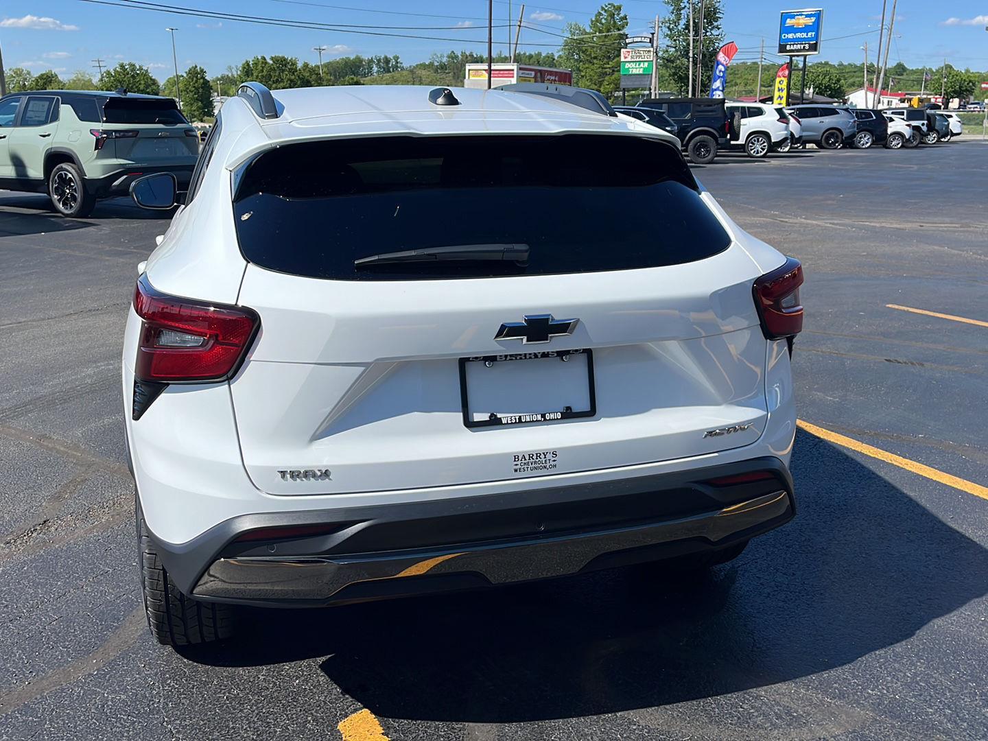 View vehicle photo 4