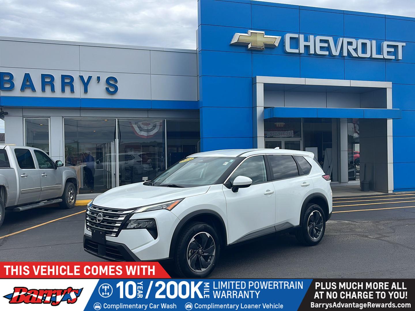Everest White Pearl 2024 Nissan Rogue SV FWD SUV / Crossover Front-Wheel Drive Continuously Variable Transmission