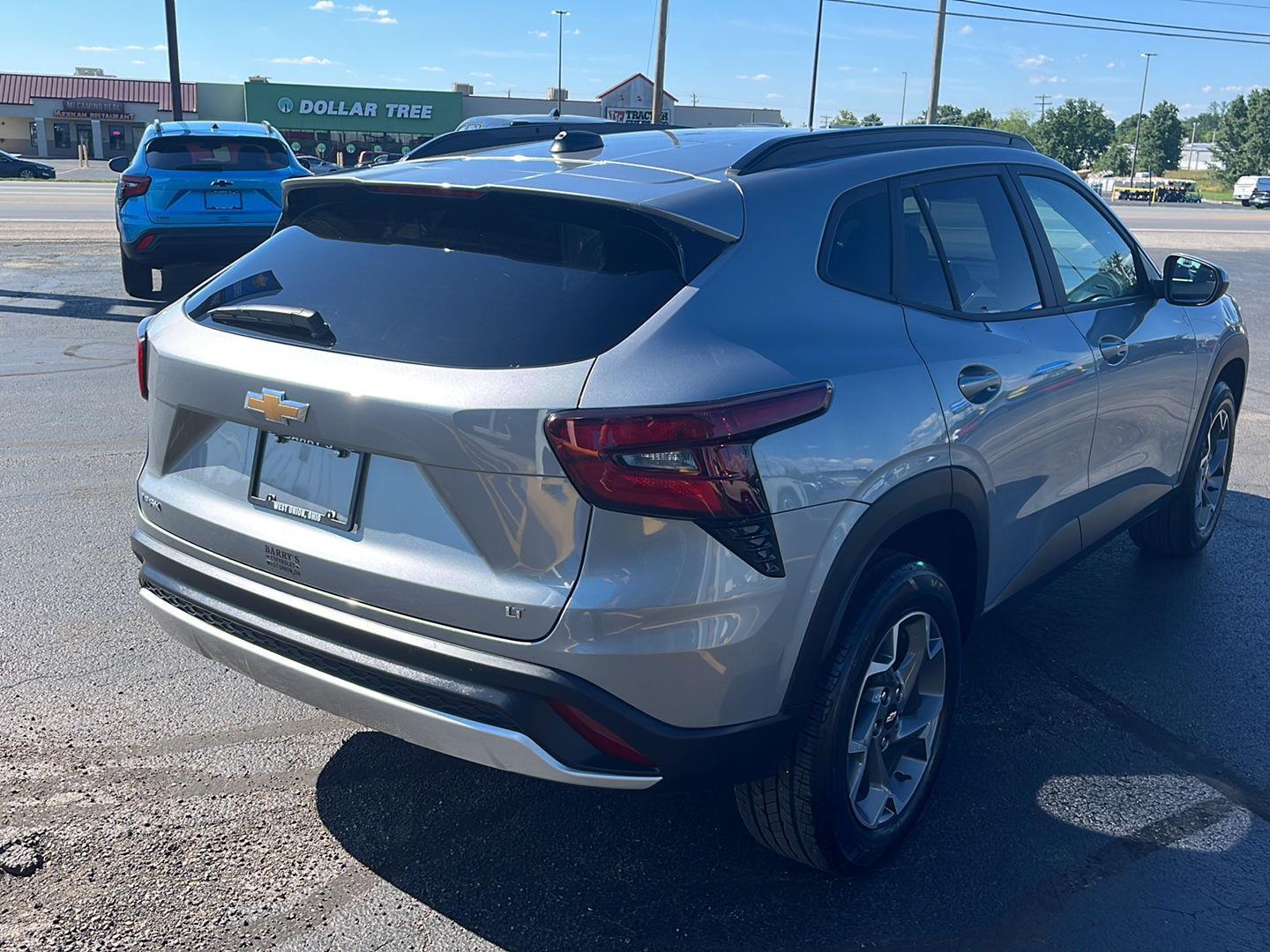 View vehicle photo 5