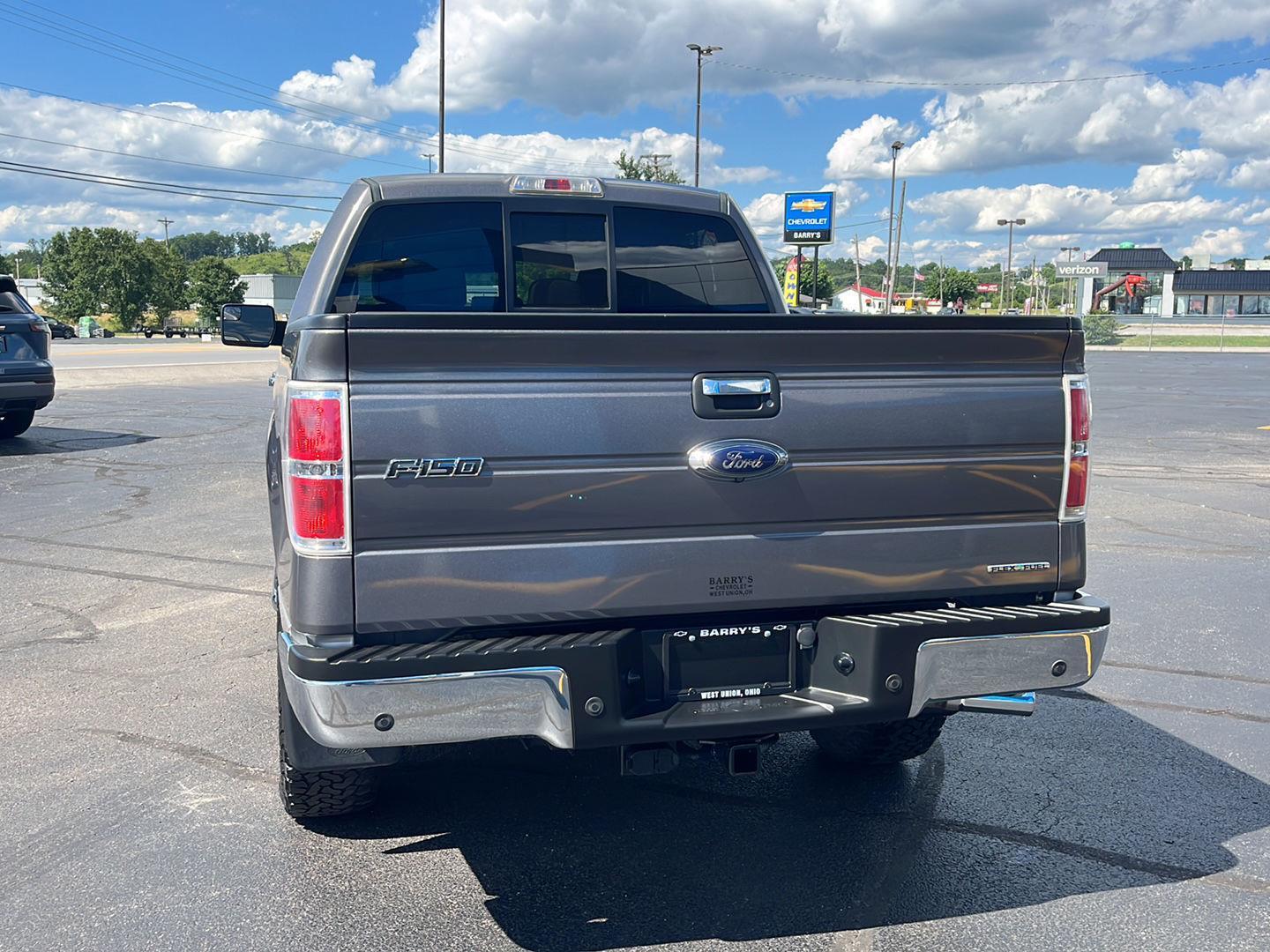 View vehicle photo 4
