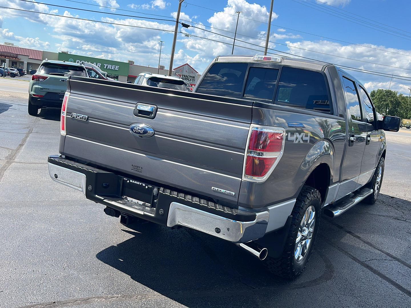 View vehicle photo 5