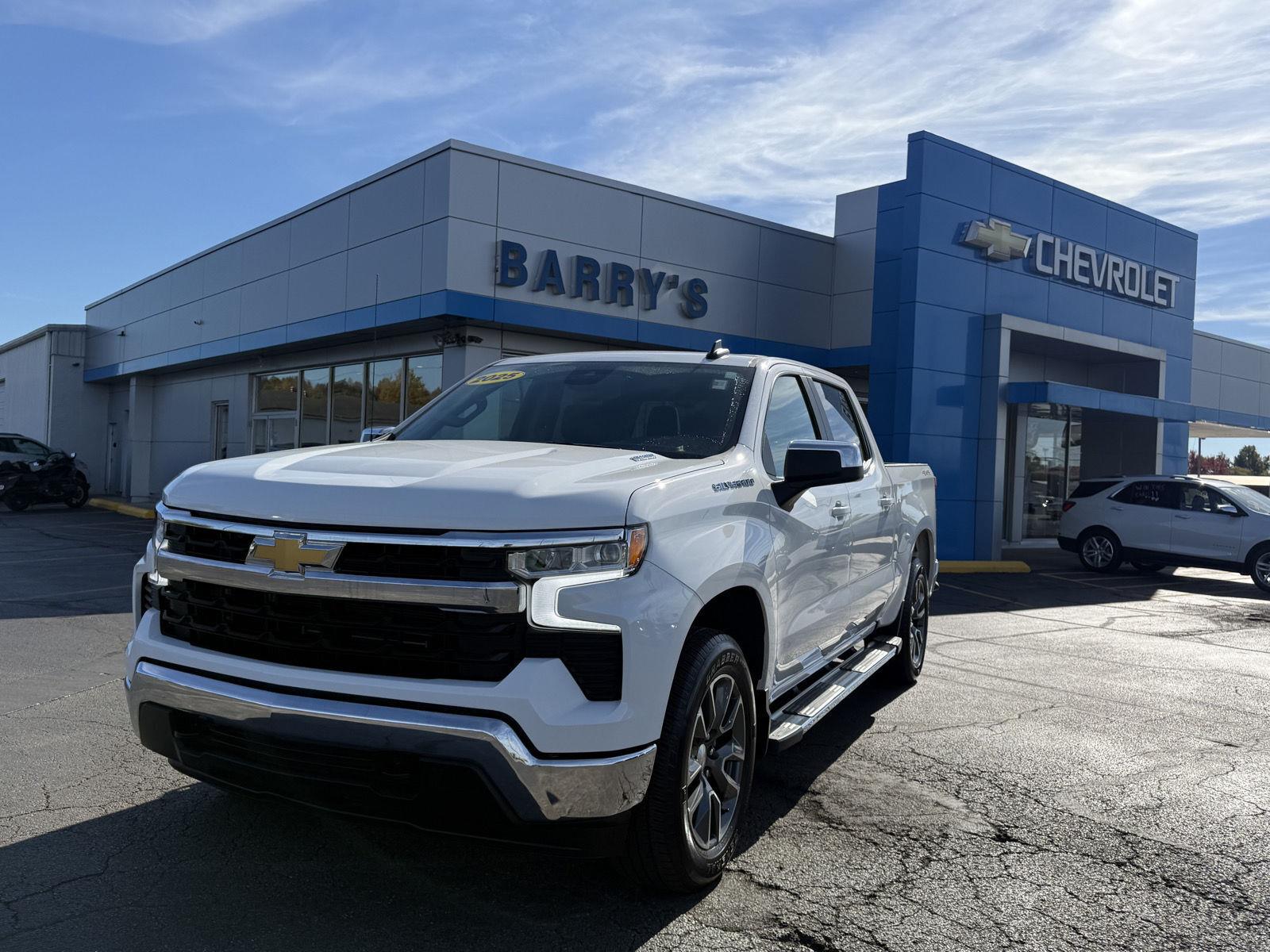 2025 Chevrolet Silverado 1500 LT Crew Cab 4WD