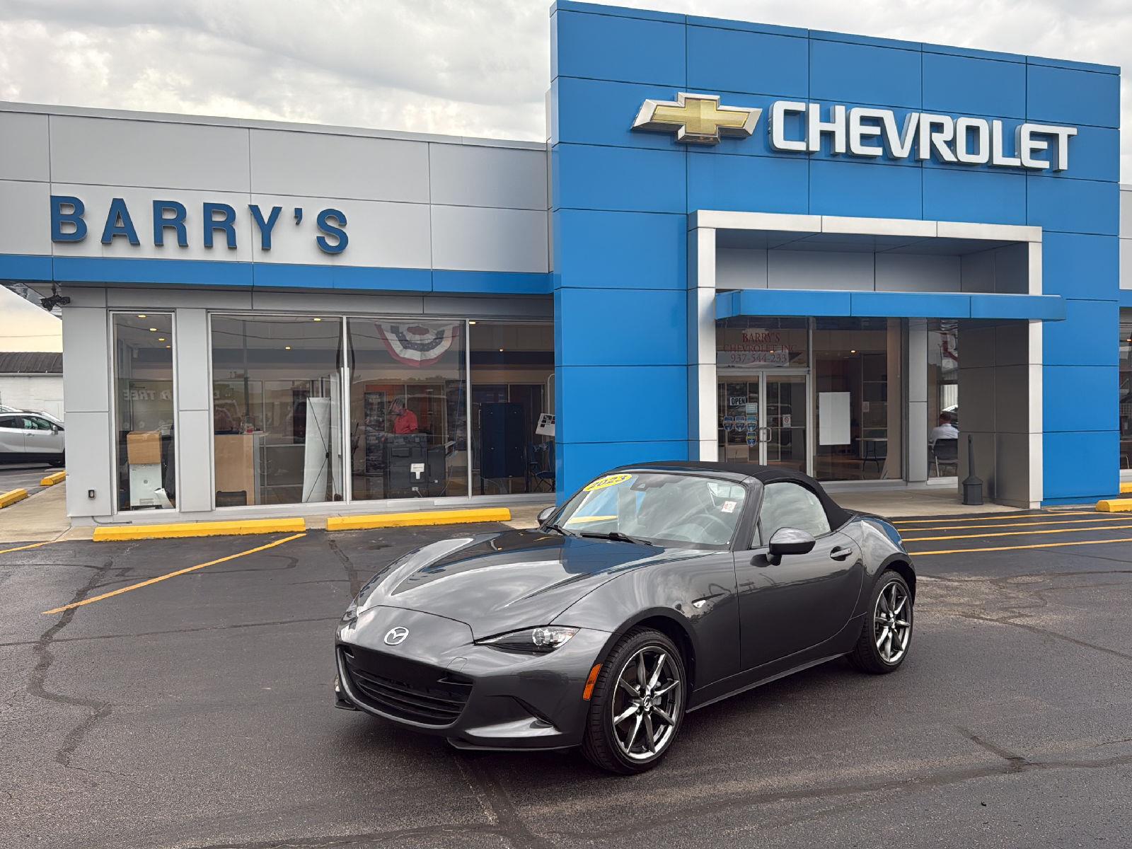 Machine Gray Metallic 2023 Mazda MX-5 Miata Convertible Rear-Wheel Drive Manual