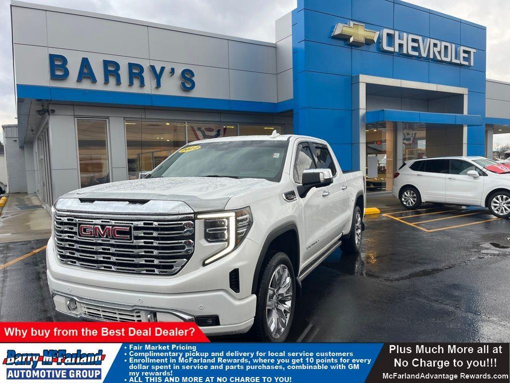 2022 GMC Sierra 1500 Denali Crew Cab 4WD